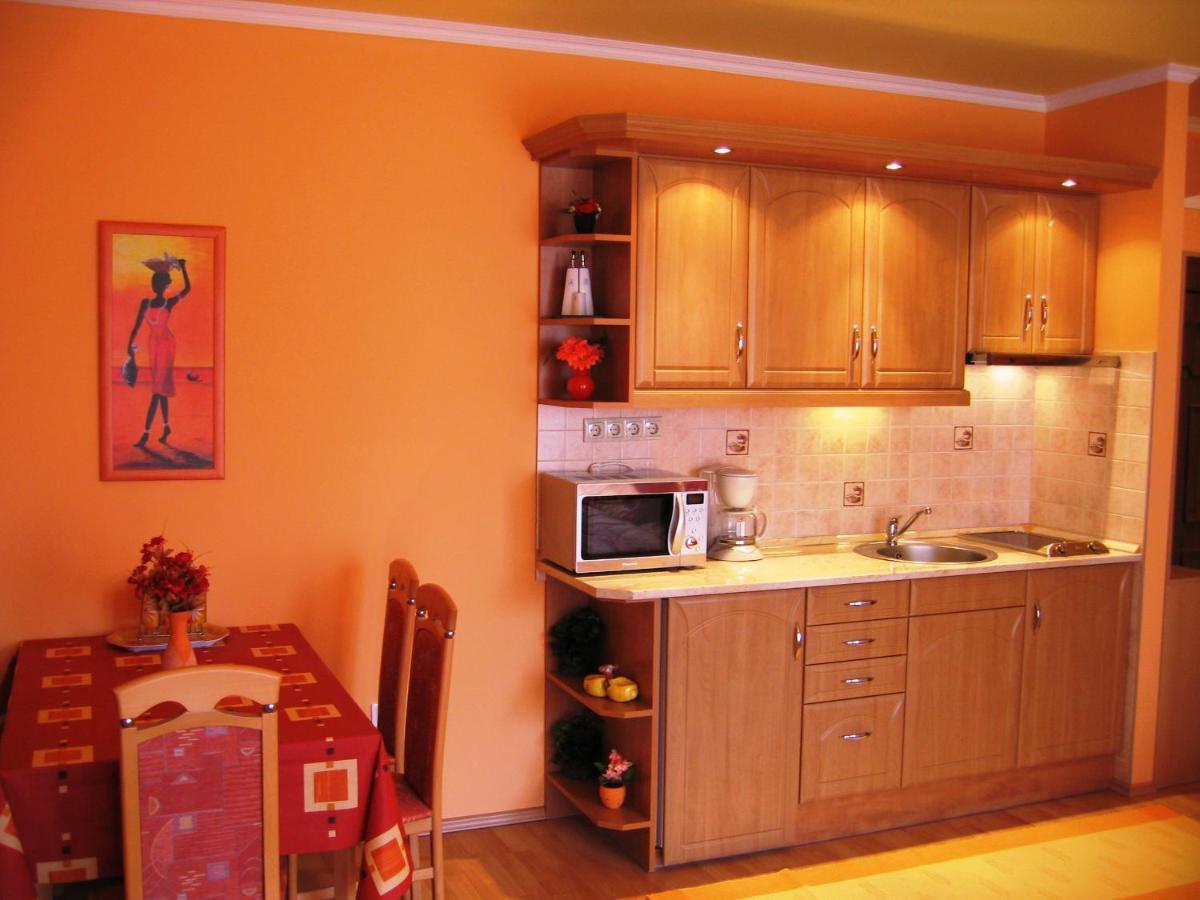 Balaton Wellness Apartman Siofok Exterior photo