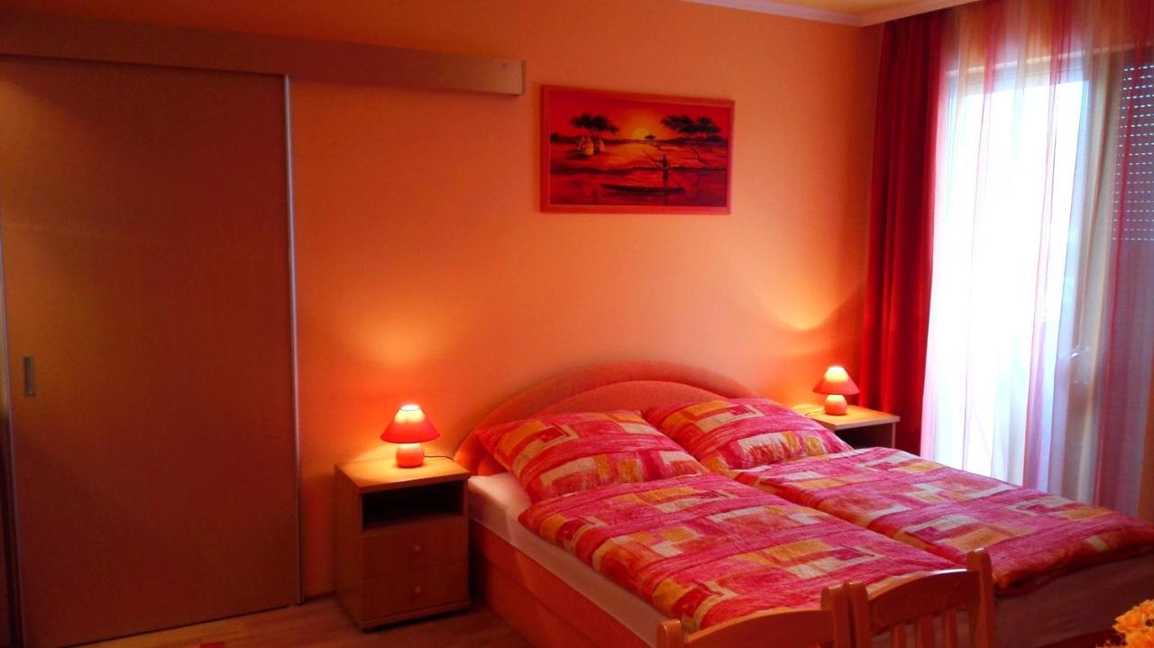 Balaton Wellness Apartman Siofok Exterior photo