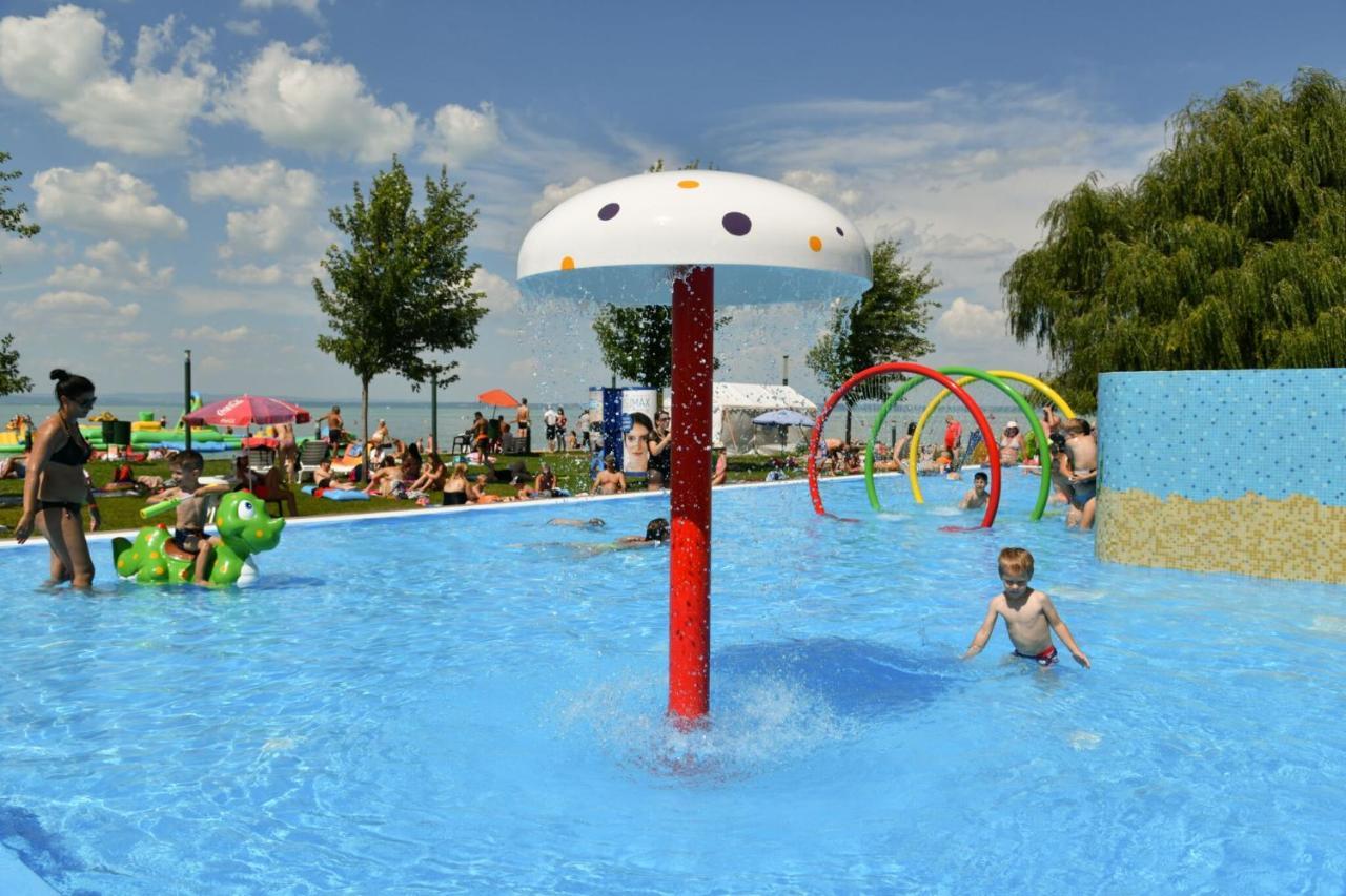 Balaton Wellness Apartman Siofok Exterior photo
